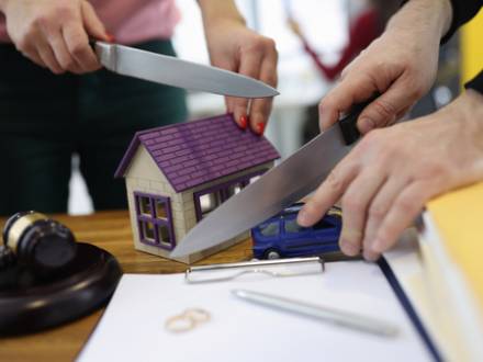 Tarrant County, TX divorce lawyer for dividing complex property